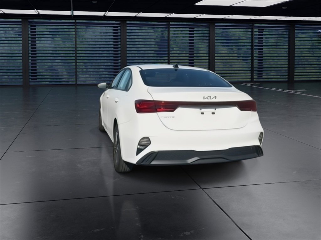 2023 Kia Forte LXS photo 7