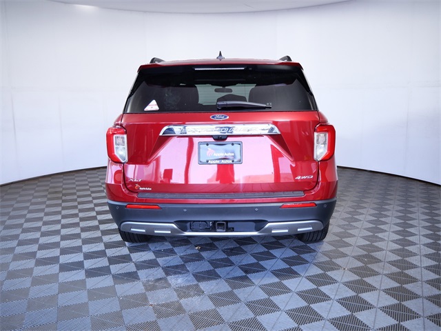 2023 Ford Explorer XLT photo 6