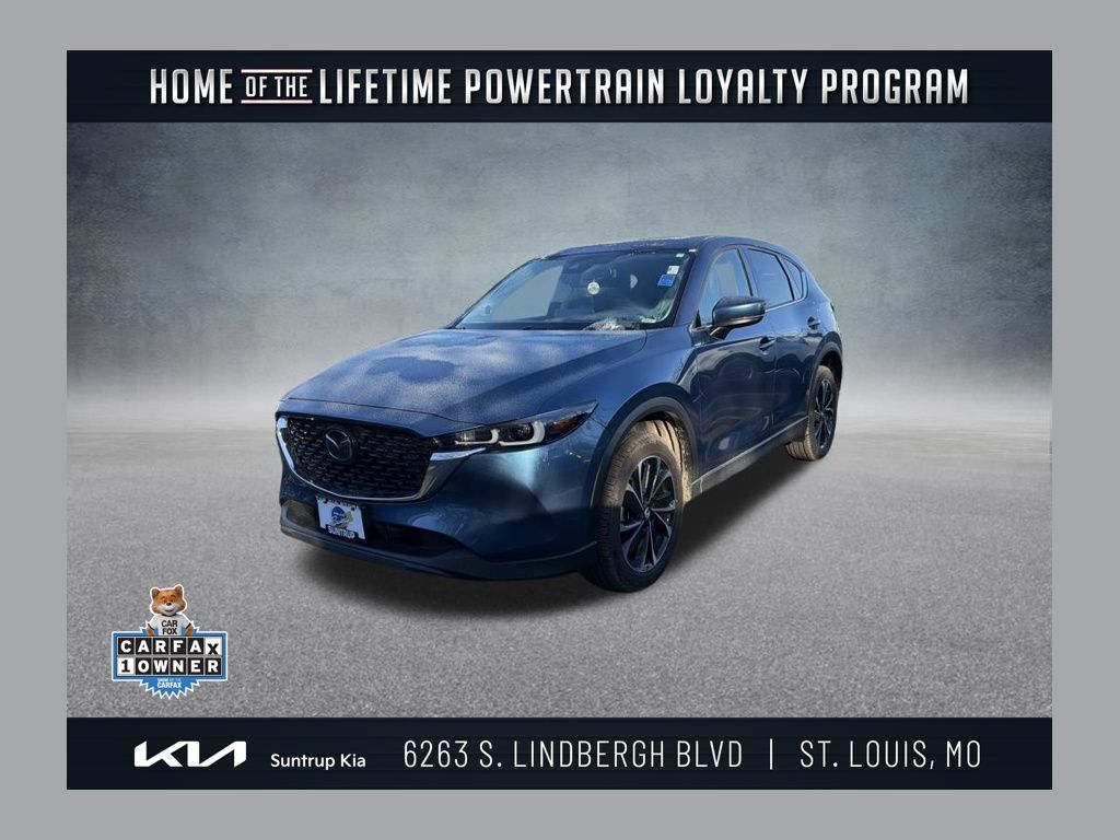 2022 Mazda CX-5 Base's photo