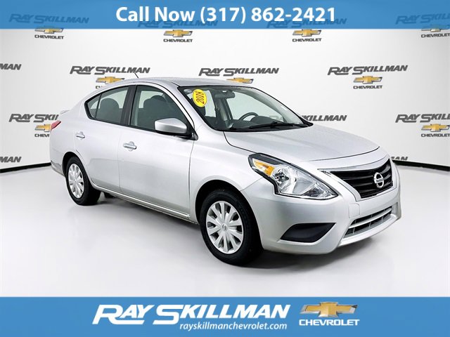 2018 Nissan Versa Sedan SV's photo