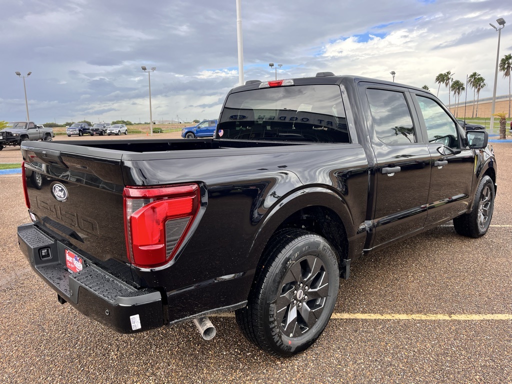 2025 Ford F-150 STX photo 4