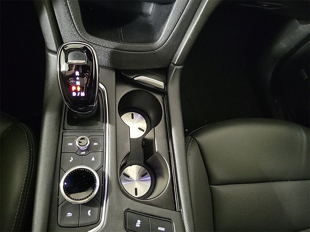 2025 CADILLAC XT5 - Image 22