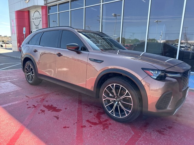 Used 2025 Melting Copper Metallic Mazda Premium Plus Package image 3