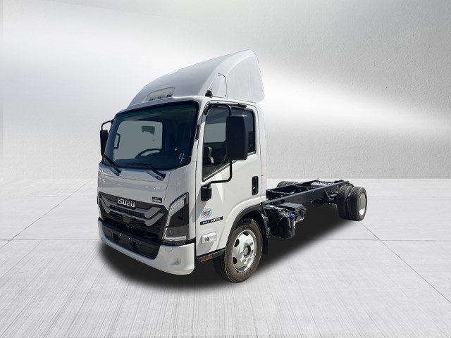 New 2025 Isuzu NRR's photo