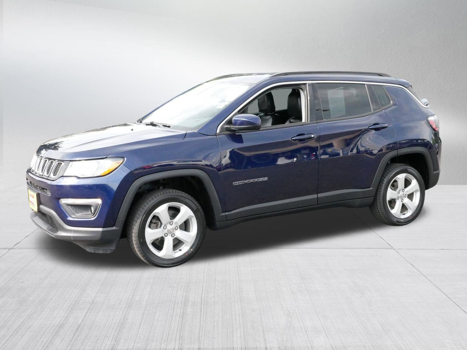 2018 Jeep Compass Latitude photo 3