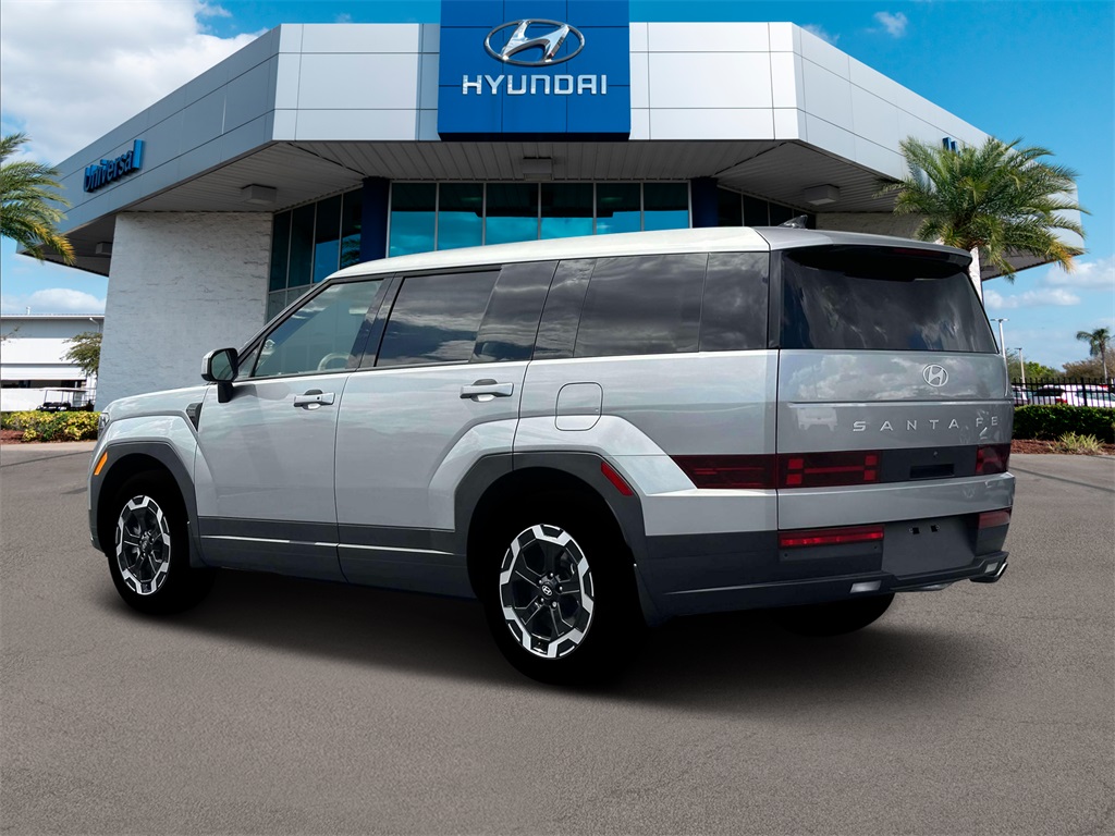 2026 Hyundai Santa Fe SE photo 3