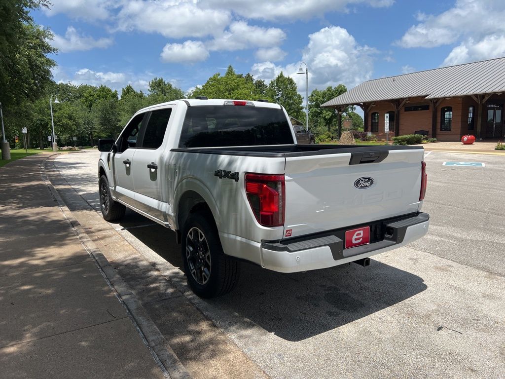 2025 Ford F-150 STX photo 6