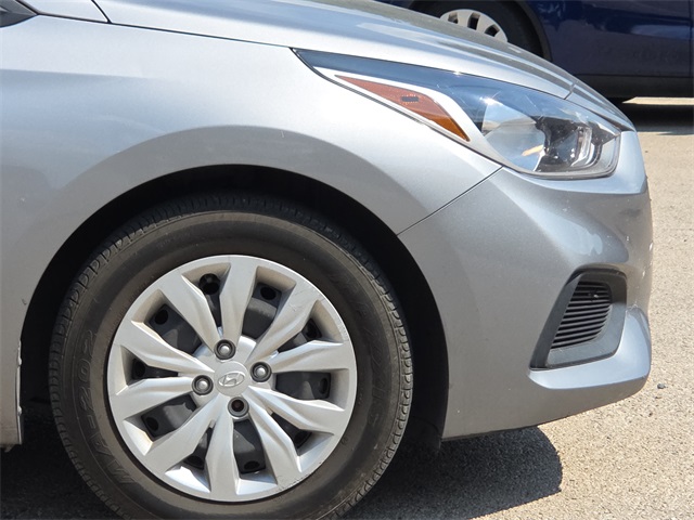 2021 Hyundai Accent SE photo 5