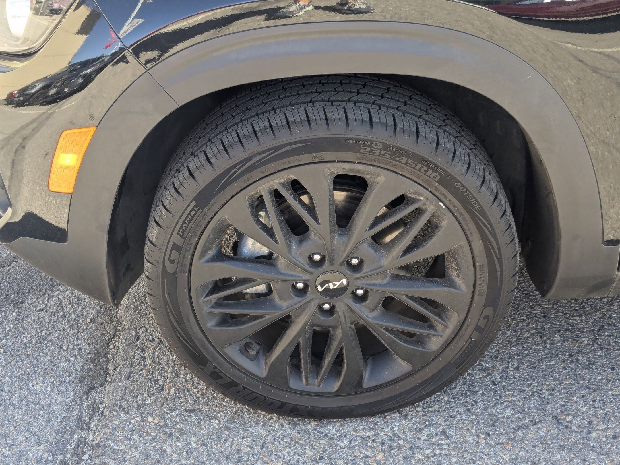 2023 Kia Seltos Nightfall Edition photo 6