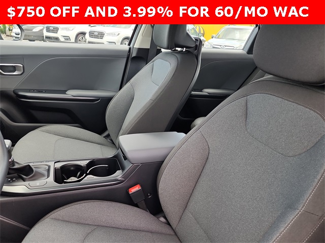 2025 Kia K4 LXS photo 10