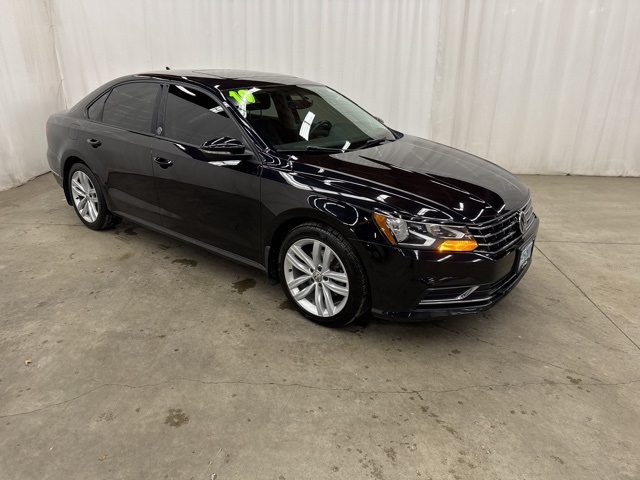 2019 Volkswagen Passat Wolfsburg Edition