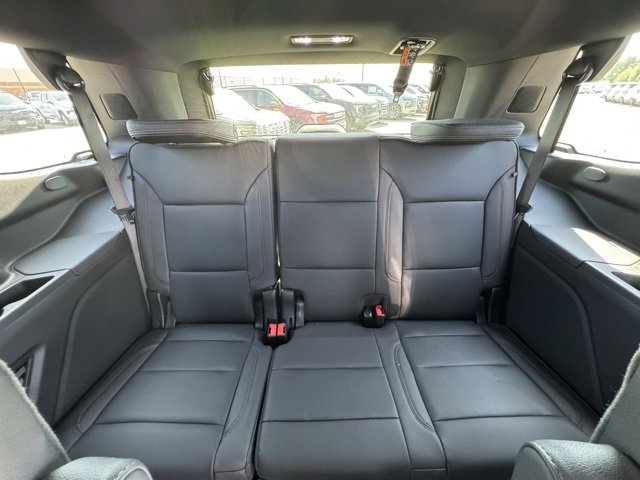 2025 Chevrolet Tahoe High Country photo 21