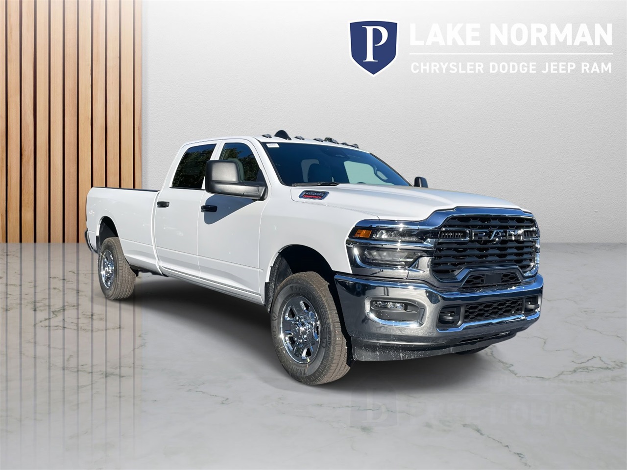 2026 Ram 2500 Tradesman photo 2