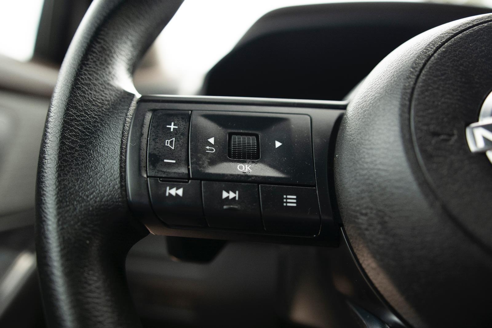 2023 Nissan Rogue S photo 5