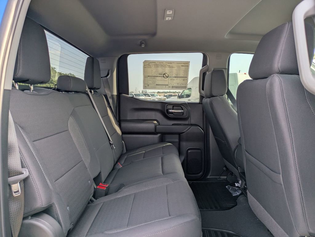 2026 Chevrolet Silverado 1500 Custom photo 24
