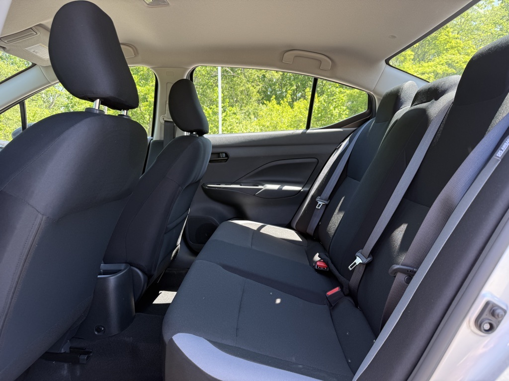 2025 Nissan Versa S photo 25