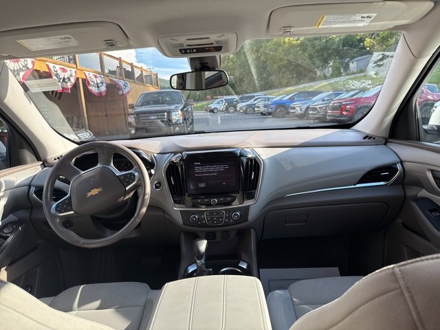 2021 Chevrolet Traverse Cloth photo 13
