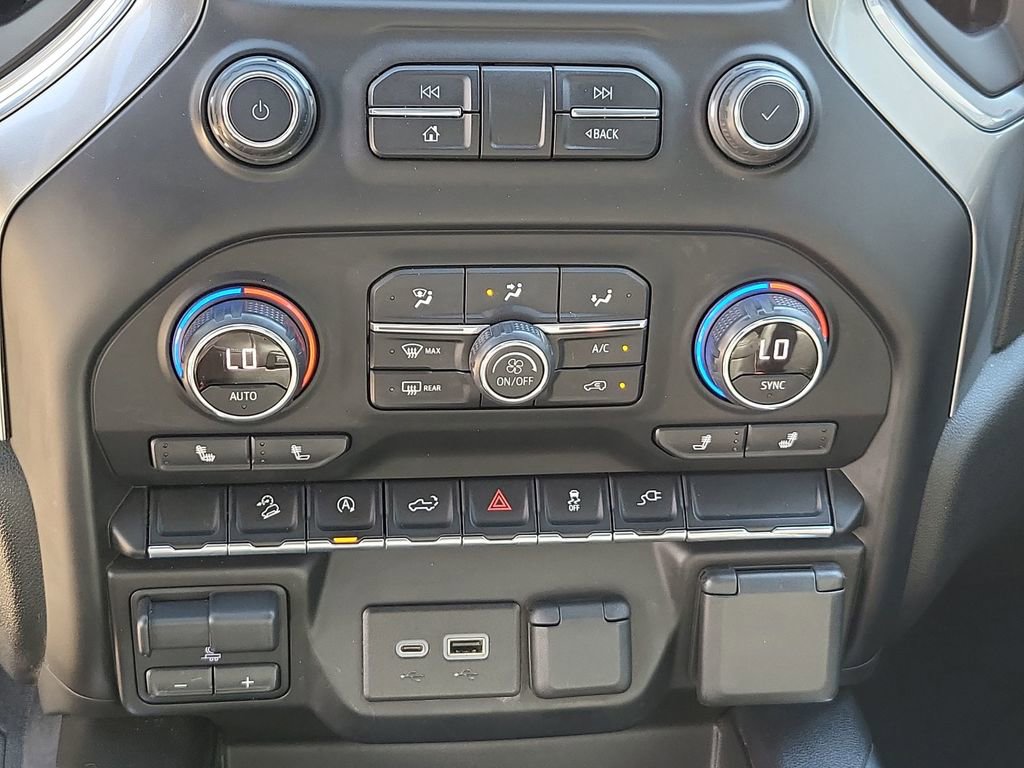 2020 Chevrolet Silverado 1500 RST photo 31