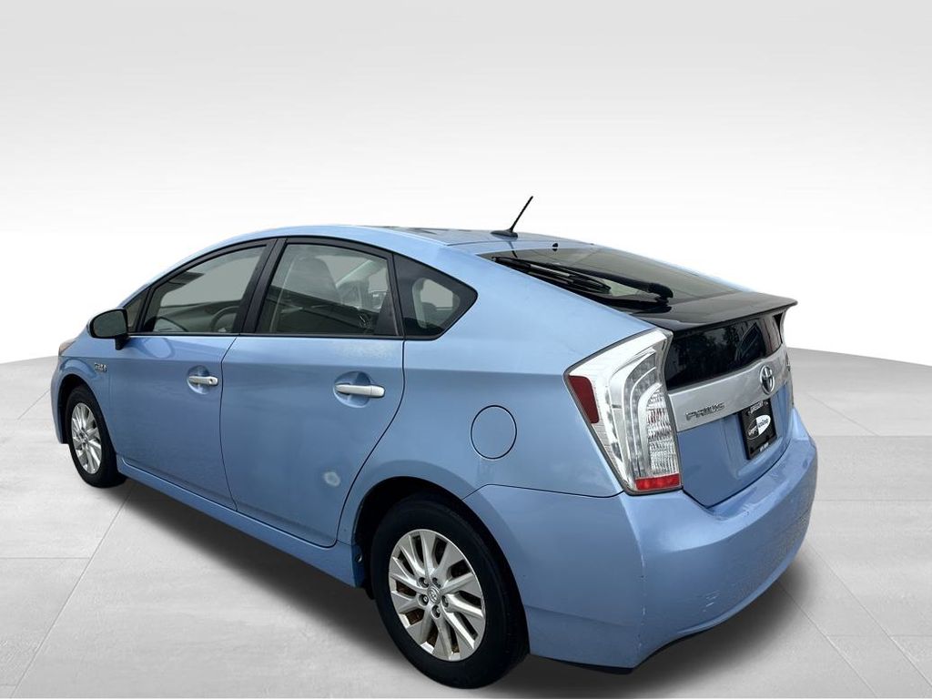 2013 Toyota Prius Plug-in Base photo 4