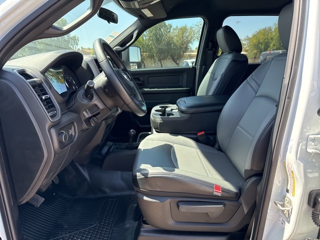 2024 Ram 3500 Tradesman photo 12