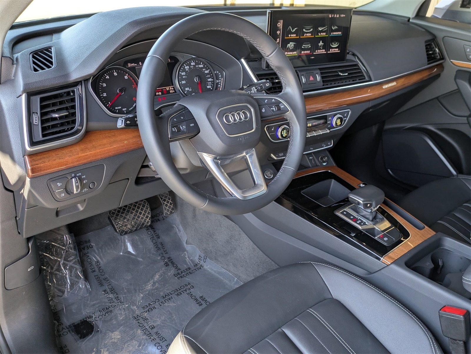 2023 Audi Q5 45 S line Premium photo 12