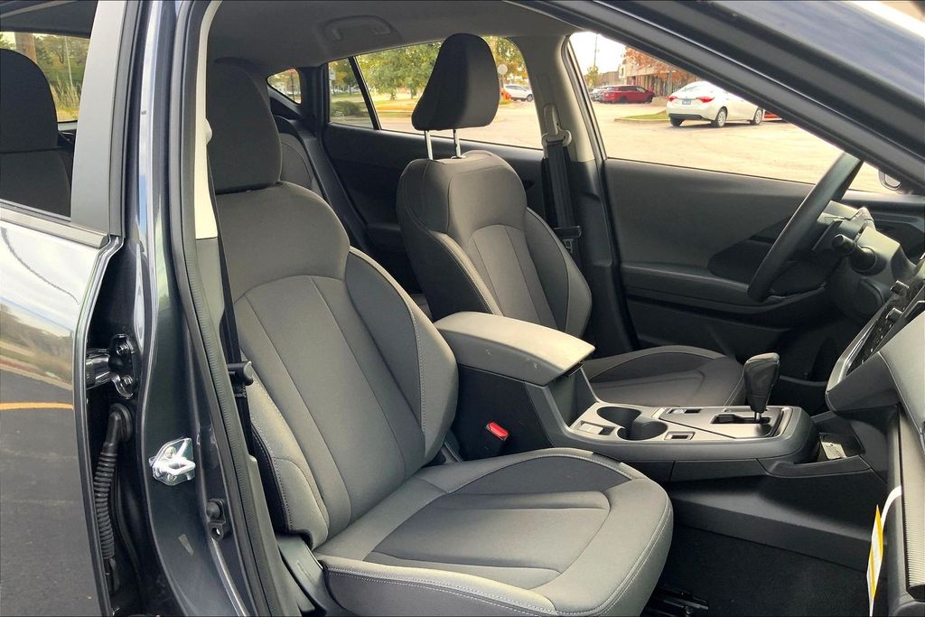 2025 Subaru Crosstrek Premium photo 4