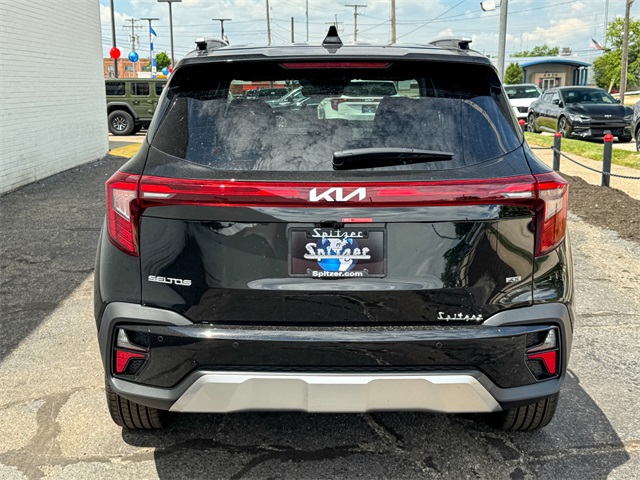 2026 Kia Seltos SX photo 4
