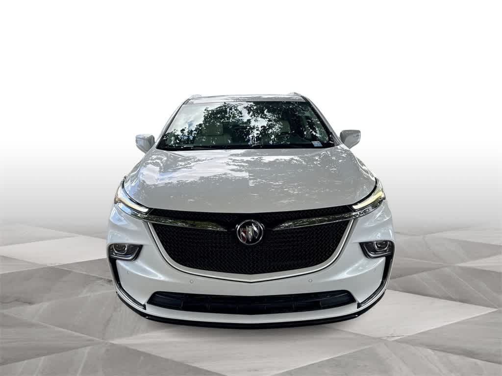 2023 Buick Enclave Essence photo 3