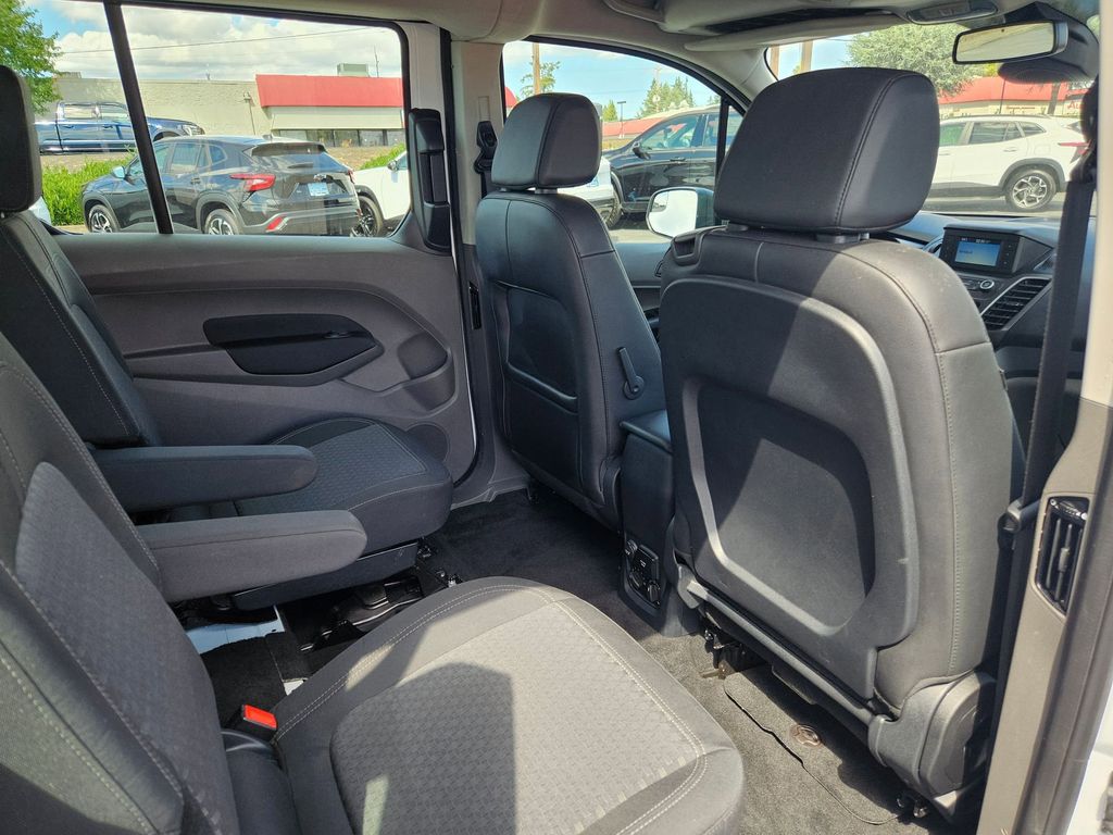 2022 Ford Transit Connect XL Wagon photo 24