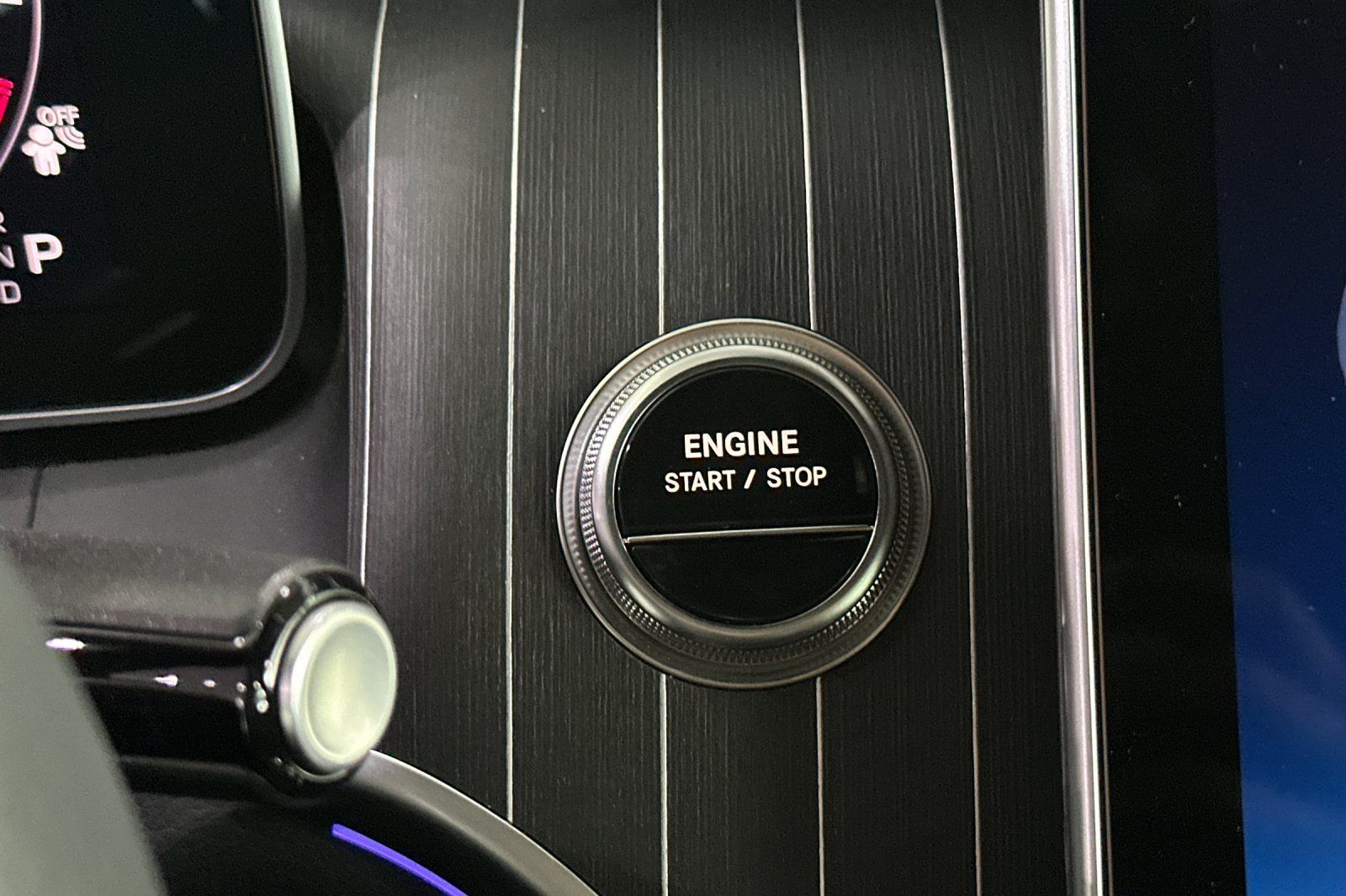 2025 Mercedes Benz GLC 63 AMG S E PERFORMANCE 4MATIC photo 15