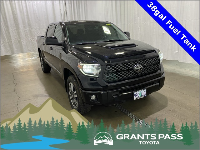 2019 Toyota Tundra SR5's photo