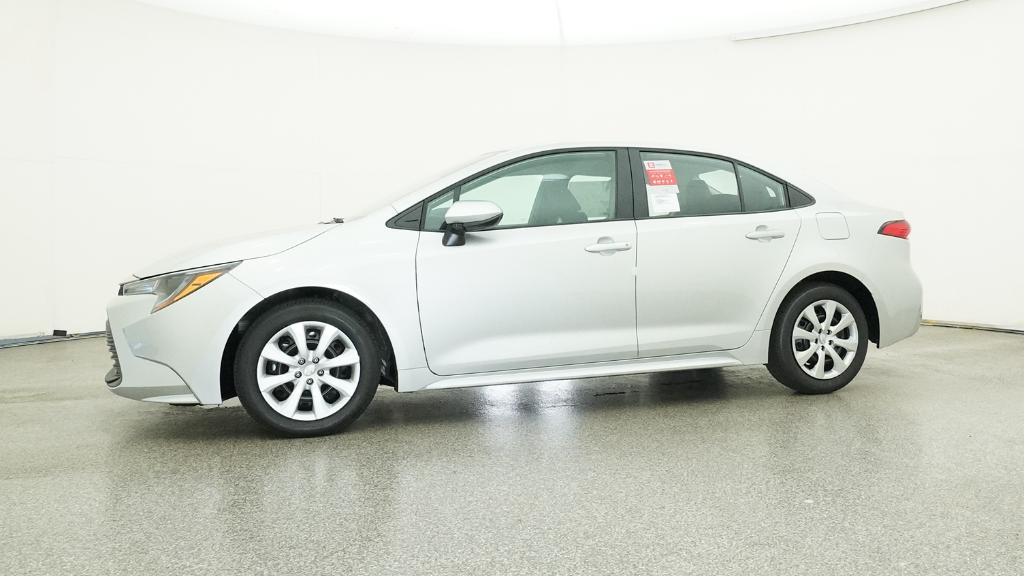 2025 Toyota Corolla LE photo 7