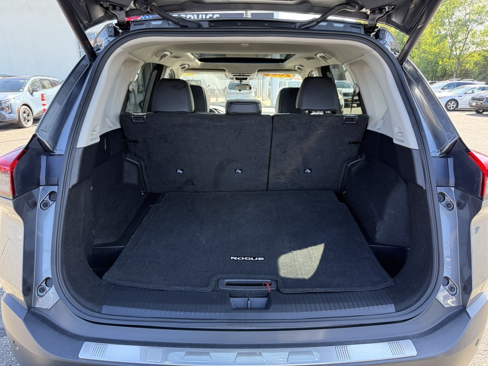 2023 Nissan Rogue SV photo 34