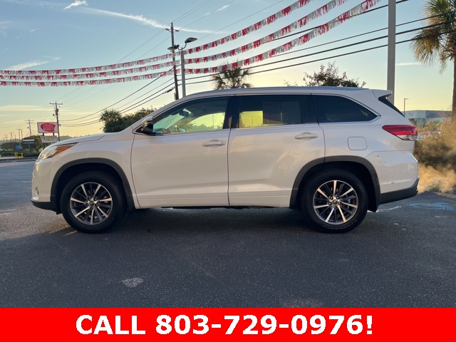 2017 Toyota Highlander XLE photo 33