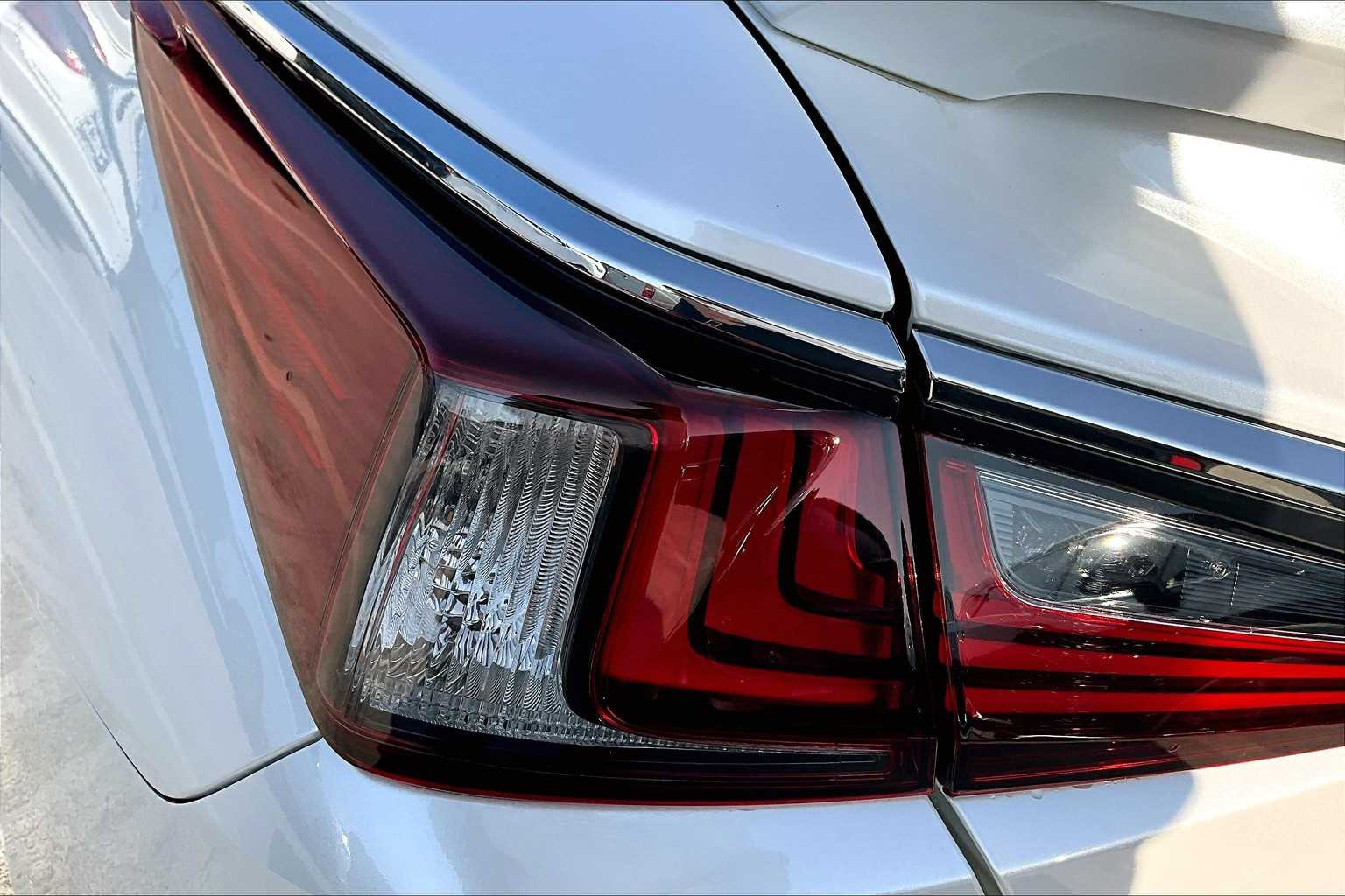 2025 Lexus ES Premium photo 27