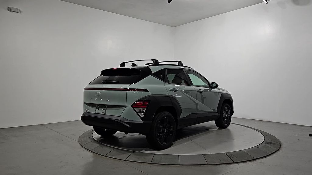 2026 Hyundai Kona SEL photo 5