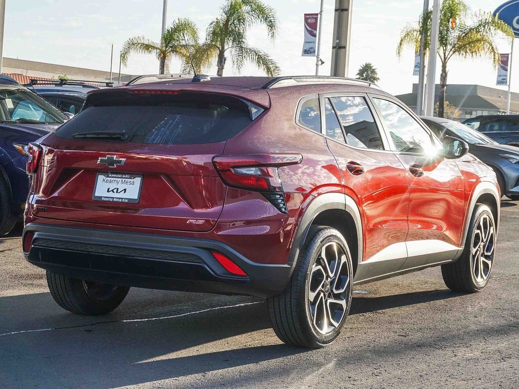 2024 Chevrolet Trax photo 8