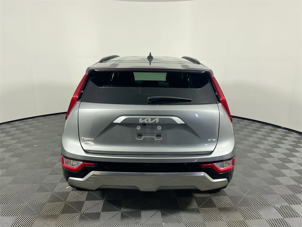 2026 Kia Niro EX photo 3