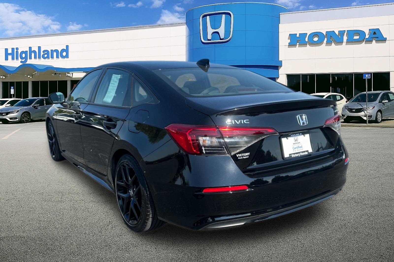 2022 Honda Civic Sport photo 3
