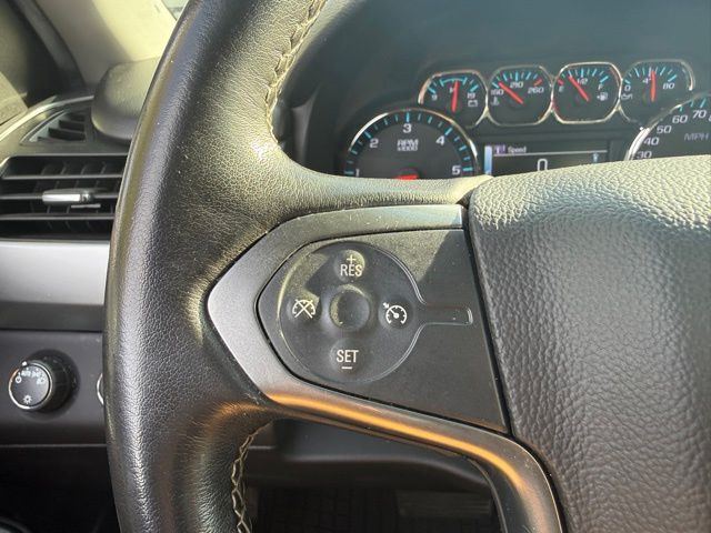 2019 Chevrolet Tahoe LS photo 4