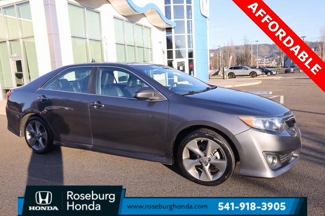 2014 Toyota Camry SE