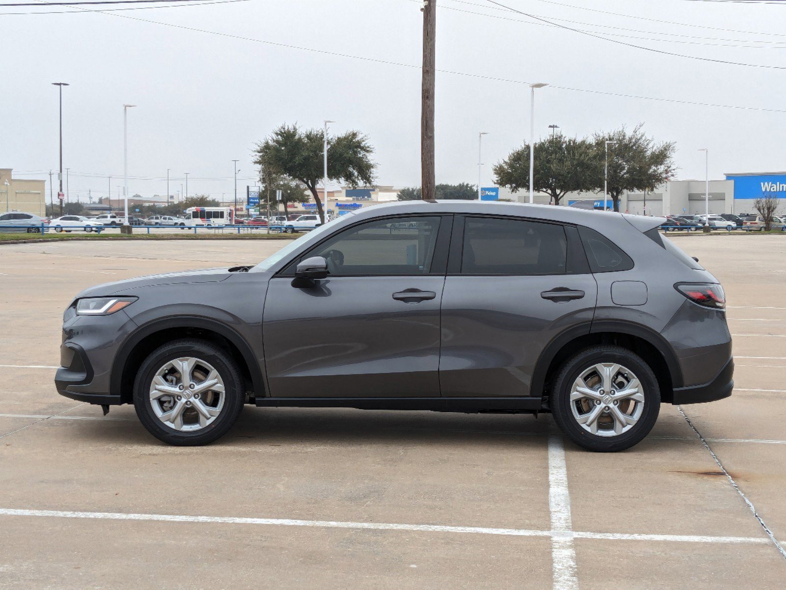 2025 Honda HR-V LX photo 3