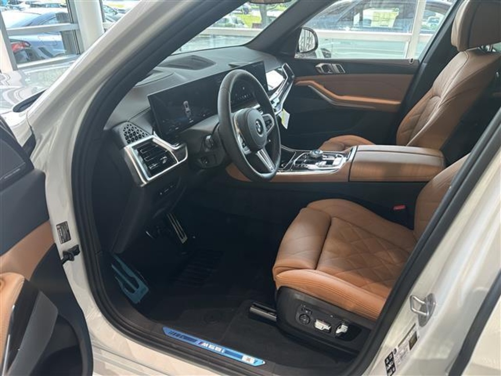 2026 Bmw X5 M60i photo 12