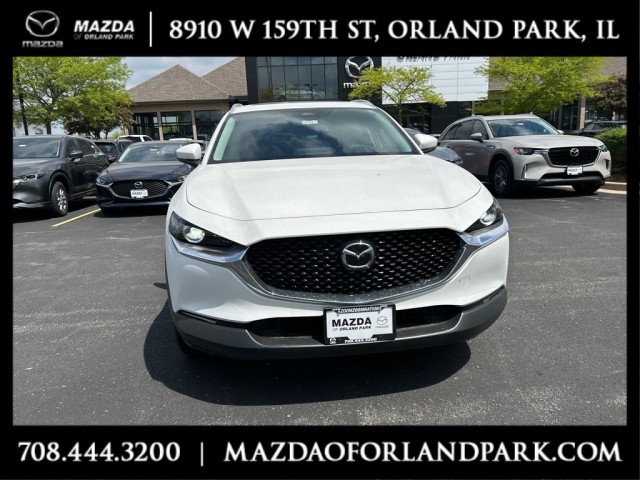 2025 Mazda CX-30 2.5 S Preferred photo 2