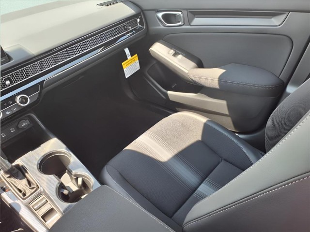 2026 Honda Civic Sport photo 13