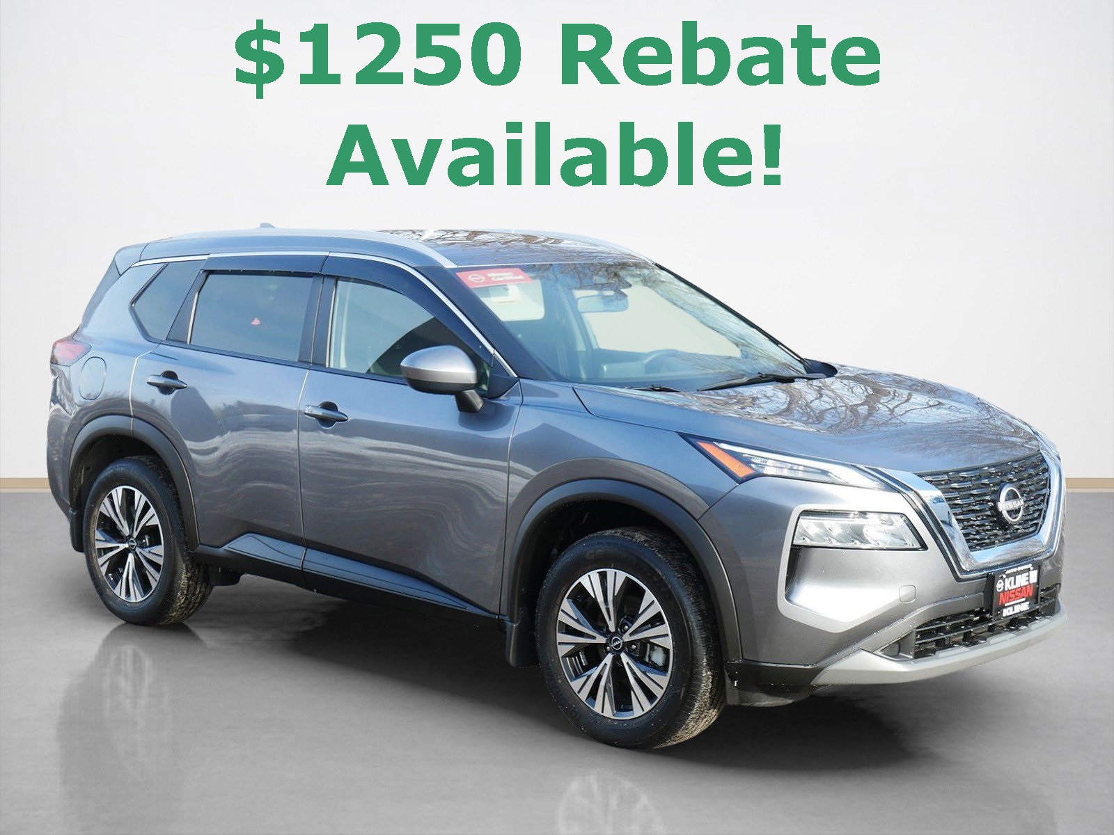 2023 Nissan Rogue SV's photo