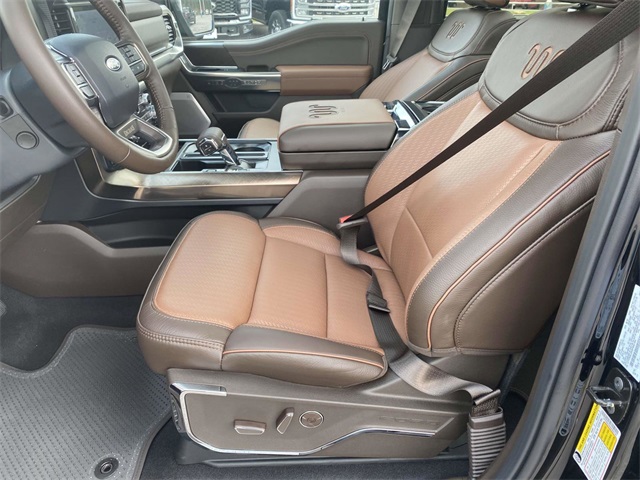 2025 Ford F-150 King Ranch photo 6