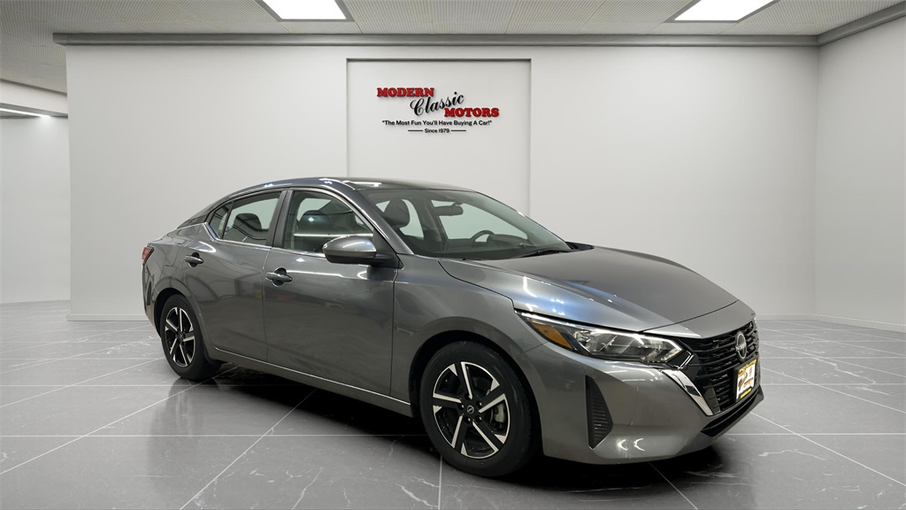 2024 Nissan Sentra SV's photo