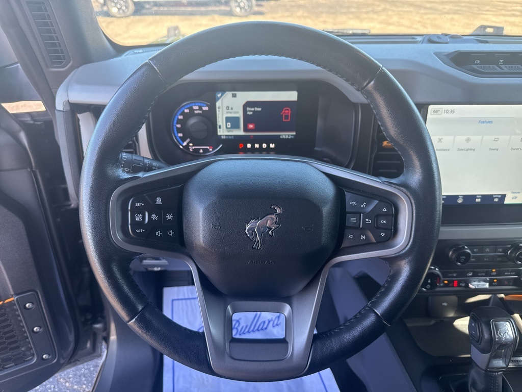 2022 Ford Bronco Badlands photo 3