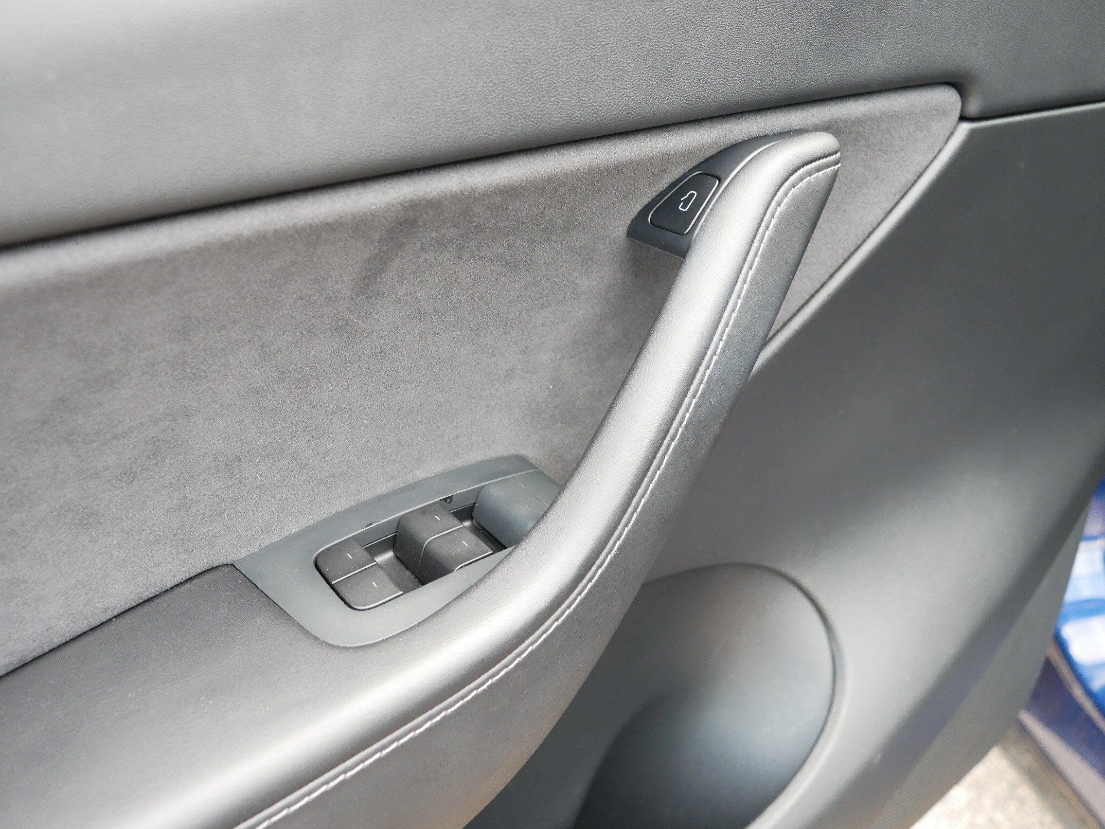 2021 Tesla Model Y Long Range photo 17